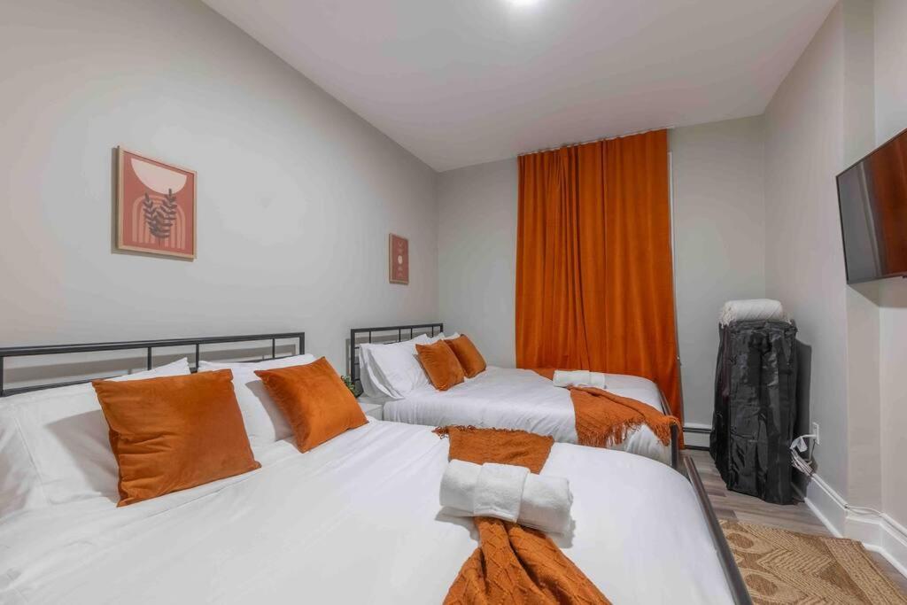 Pumpkin Premise By Airport, 5 Beds, Sleeps 8, Book 7 Days, Get 20 Percent Off Apartment Newark Luaran gambar