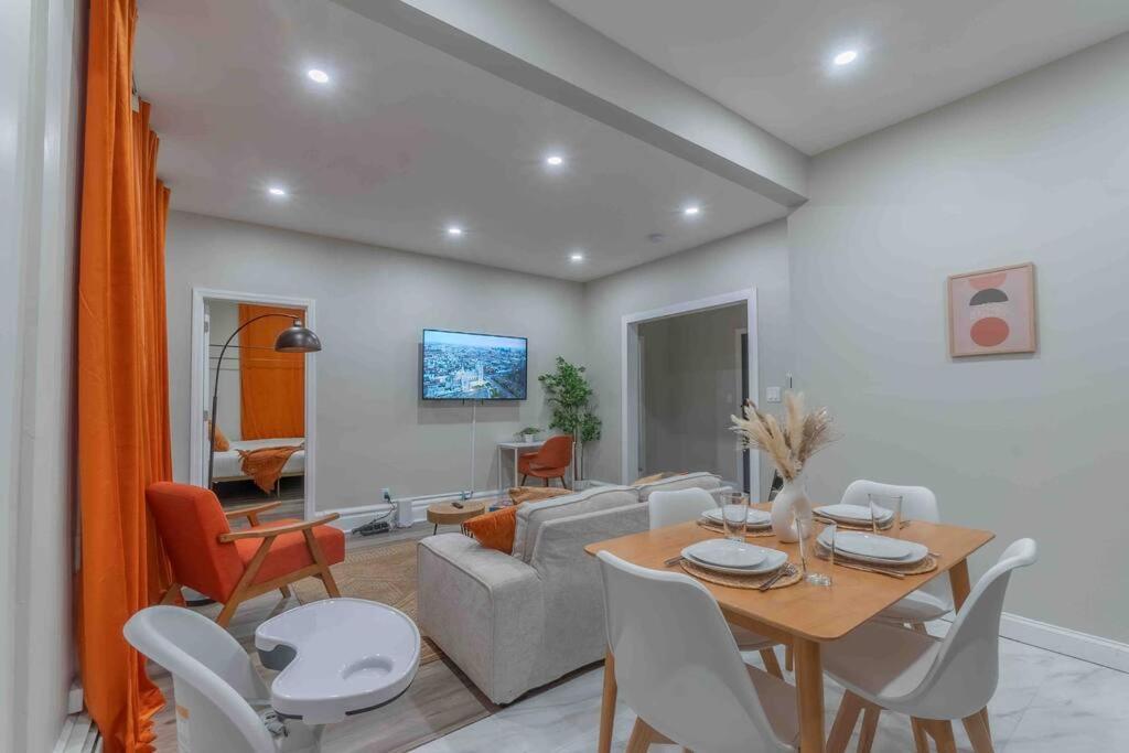 Pumpkin Premise By Airport, 5 Beds, Sleeps 8, Book 7 Days, Get 20 Percent Off Apartment Newark Luaran gambar